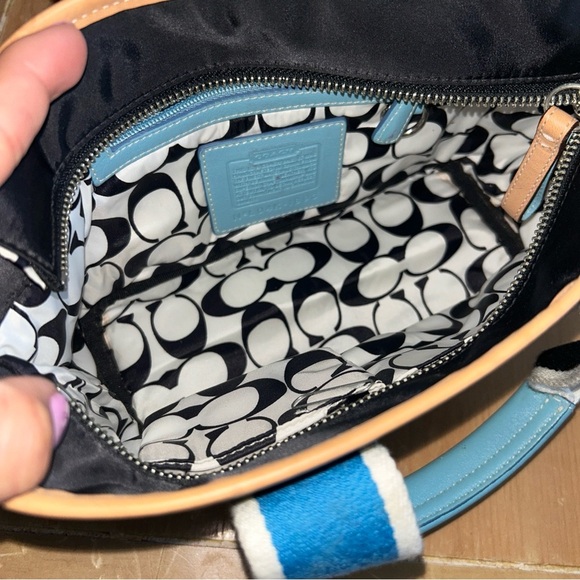 Black and Tan Tote Bag with Blue Handle - Picture 4 of 4